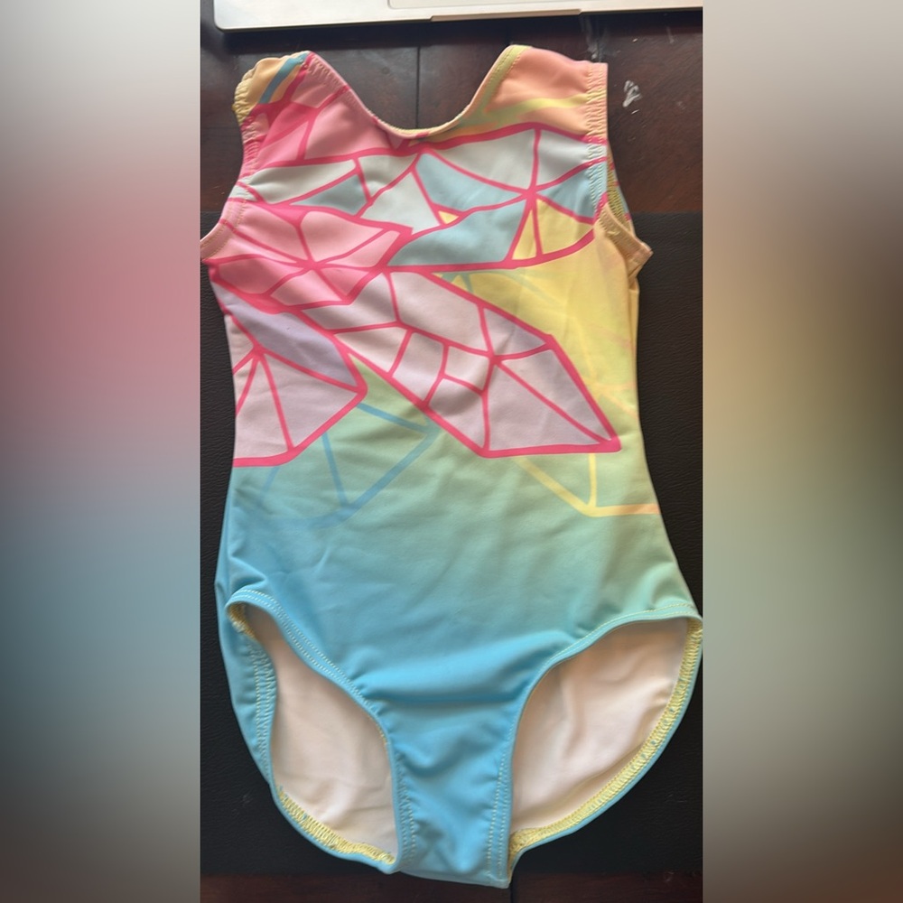 Girls XS dancewear solutions leotard